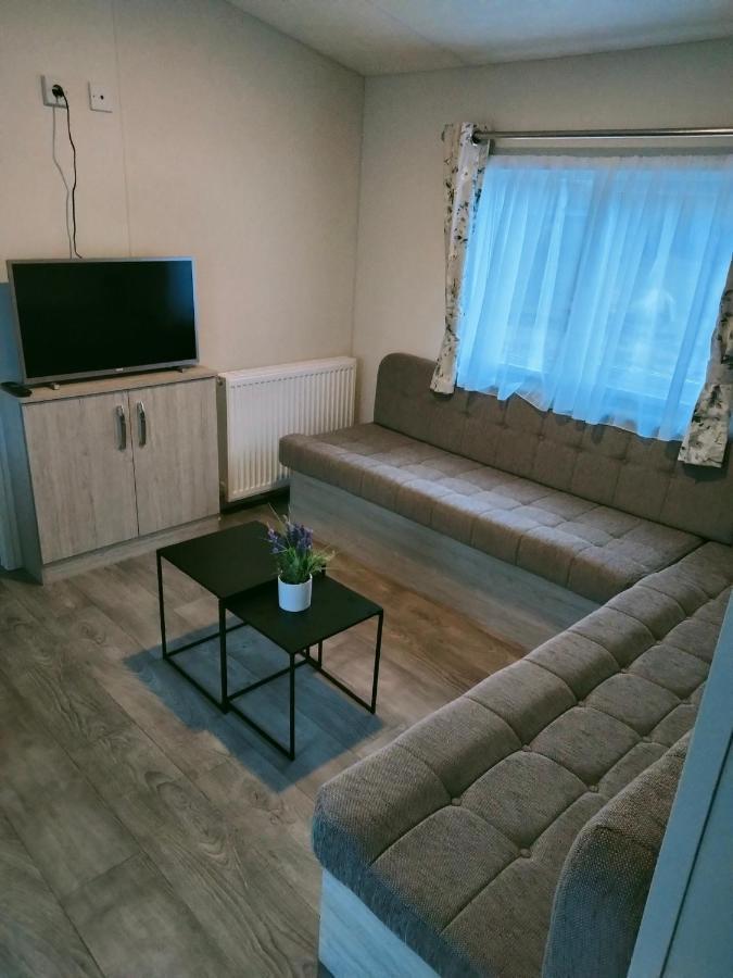 Bj Chalets - De Rug 1 - Vakantiepark Lauwersoog - Luxe Chalet Met Vaatwasser! Vroege Incheck! Zewnętrze zdjęcie